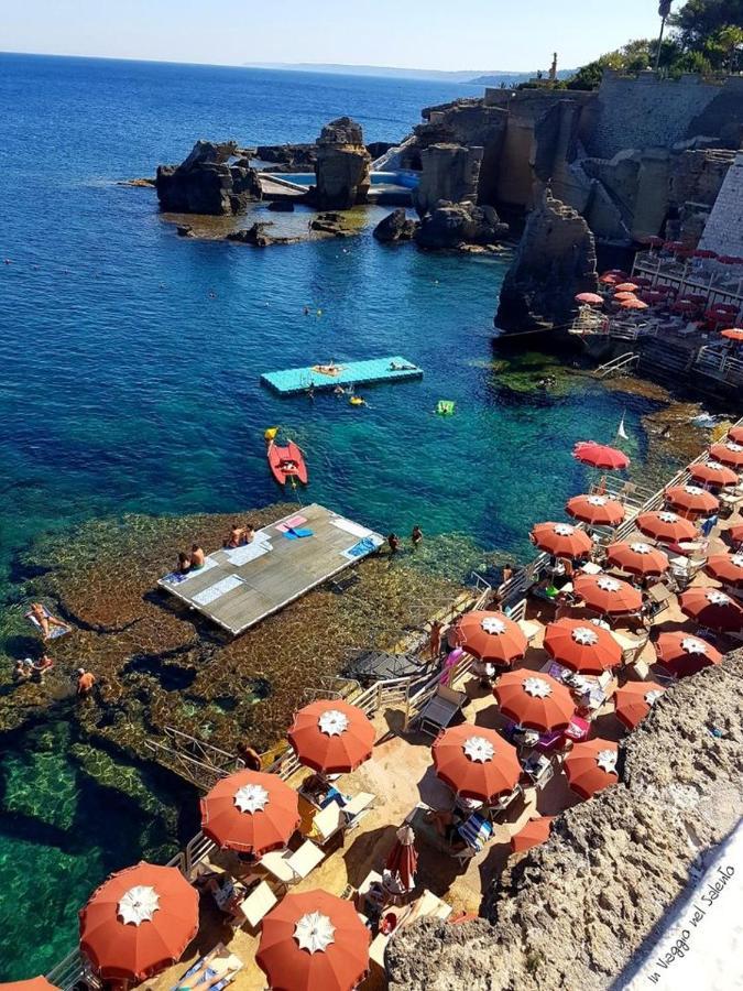 Villetta a pochi passi dal mare Santa Cesarea Terme Esterno foto